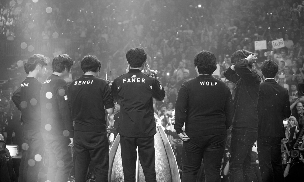 炫神炮轰LPL赛区沦为网红赛区,过度商业化致转播LCK赛事